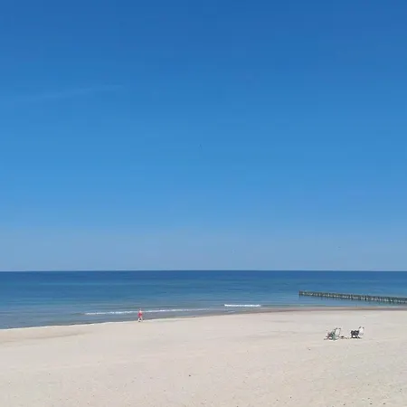 Stunning In Ustronie Morskie